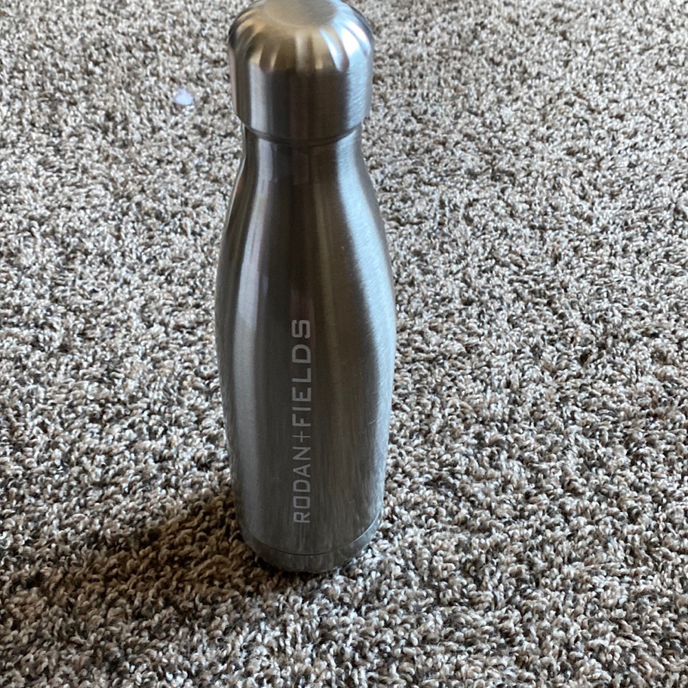 NEW rodan and fields water bottle